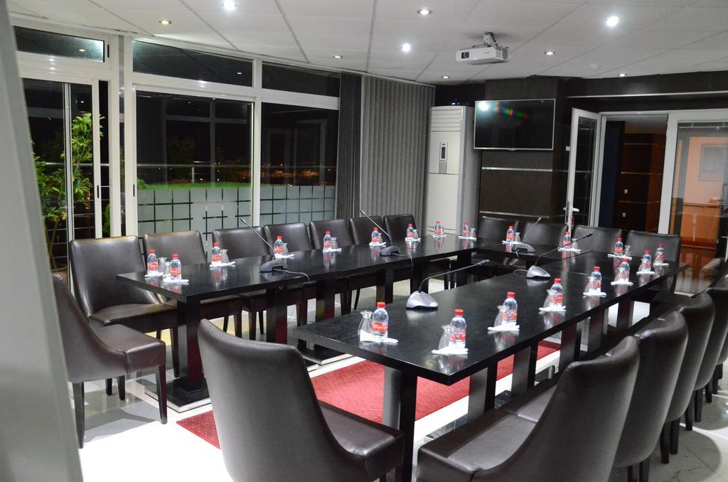 Malak Hotel Rabat Bagian luar foto